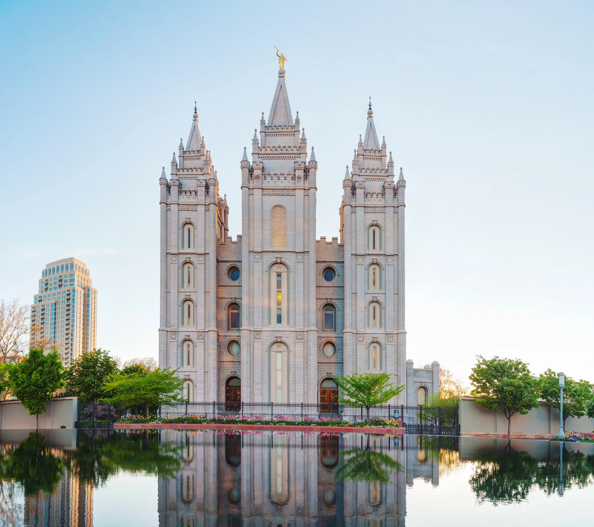 USA Salt Lake City Temple Tour: wide landscape